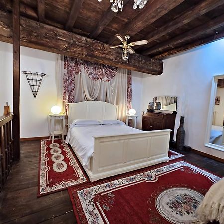 Residenza Saragozza Nuovo Stile Gipsy 2025 ! Appartement Bologna Buitenkant foto