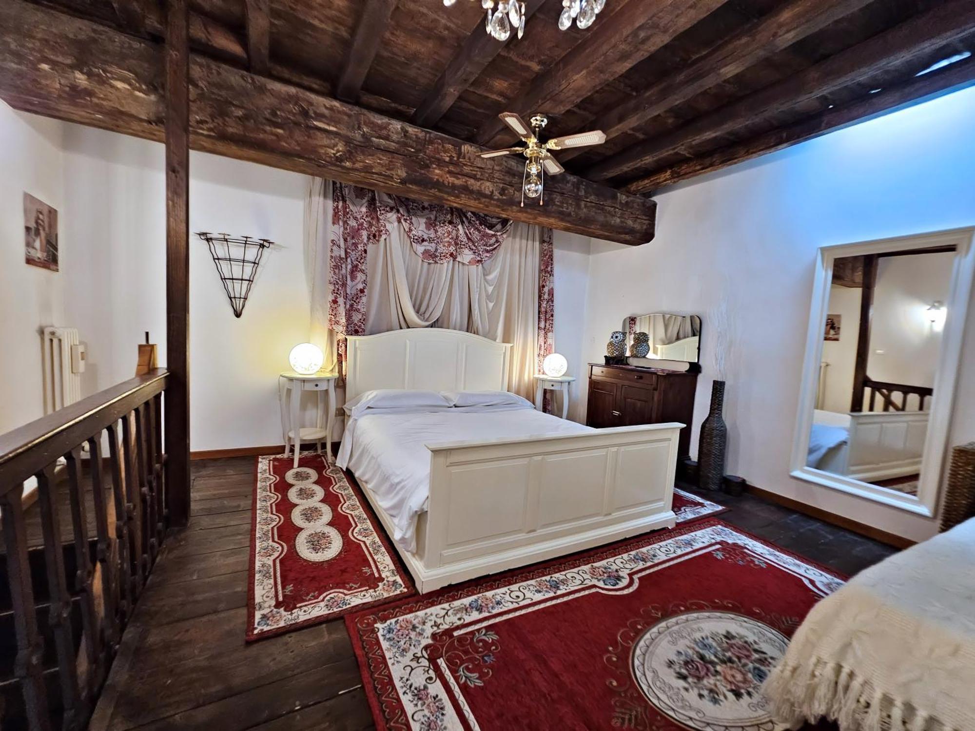 Residenza Saragozza Nuovo Stile Gipsy 2025 ! Appartement Bologna Buitenkant foto