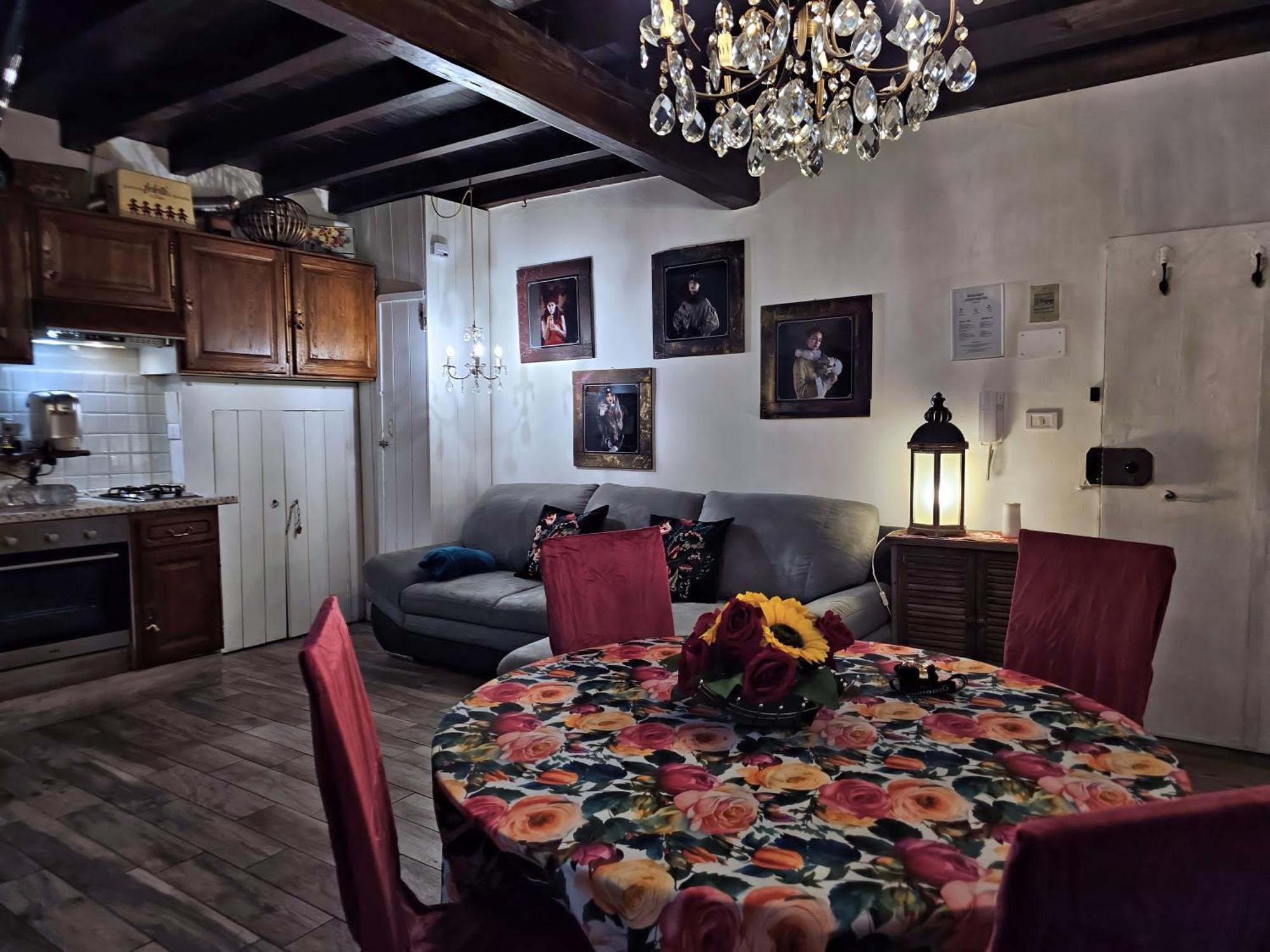 Residenza Saragozza Nuovo Stile Gipsy 2025 ! Appartement Bologna Buitenkant foto