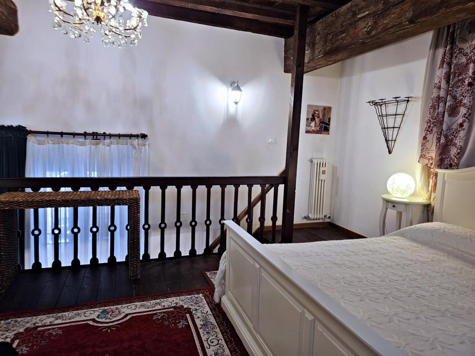 Residenza Saragozza Nuovo Stile Gipsy 2025 ! Appartement Bologna Buitenkant foto